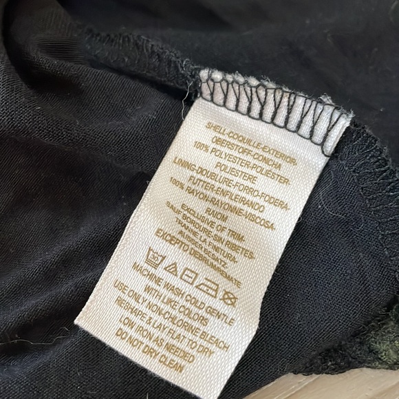 NWT- FREE PEOPLE Floral Tight Fit Dress with Lace Bodice & Straps. Size XS - Picture 11 of 12